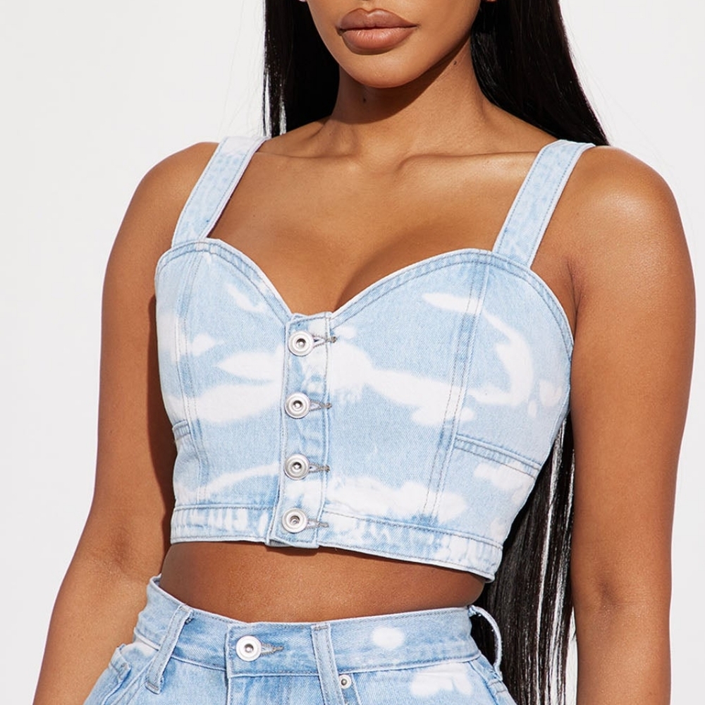 Fashion Nova Denim Cloud Crop Top (Small)